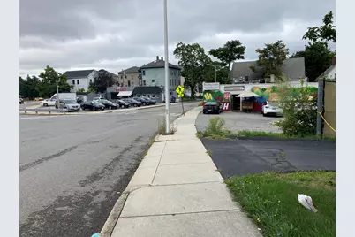 204 Cambridge St, Worcester, MA 01603 - Photo 9
