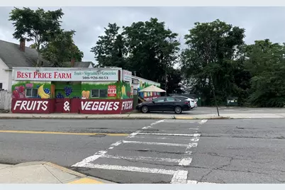 204 Cambridge St, Worcester, MA 01603 - Photo 1