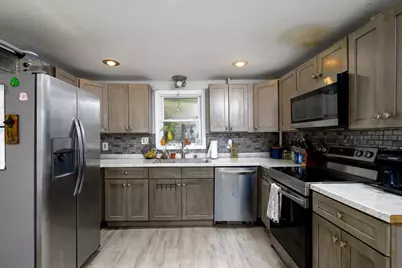 62 Grove St, Spencer, MA 01562 - Photo 13