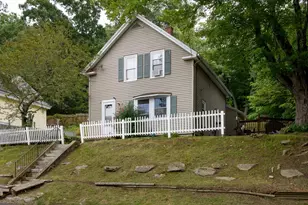 62 Grove St, Spencer, MA 01562 - Photo 3