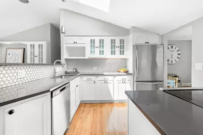 10 Kardon Rd, Boston, MA 02136 - Photo 7