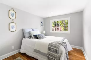 10 Kardon Rd, Boston, MA 02136 - Photo 11