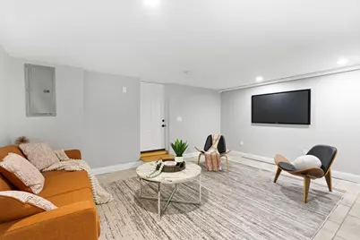 10 Kardon Rd, Boston, MA 02136 - Photo 19