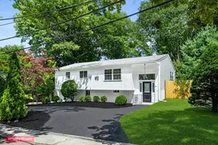 10 Kardon Rd, Boston, MA 02136 - Photo 29