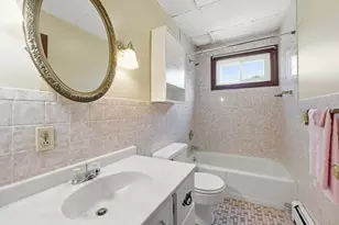 16 Dartmouth St, Worcester, MA 01604 - Photo 11