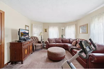 16 Dartmouth St, Worcester, MA 01604 - Photo 17
