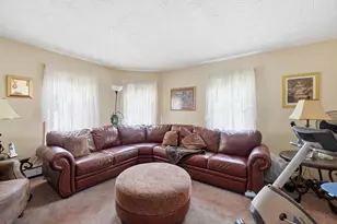 16 Dartmouth St, Worcester, MA 01604 - Photo 13