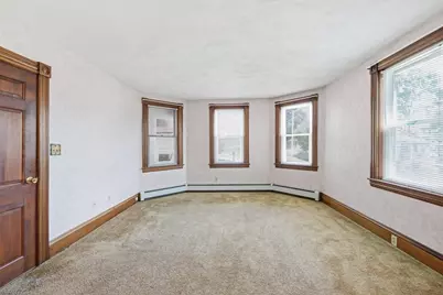 16 Dartmouth St, Worcester, MA 01604 - Photo 3