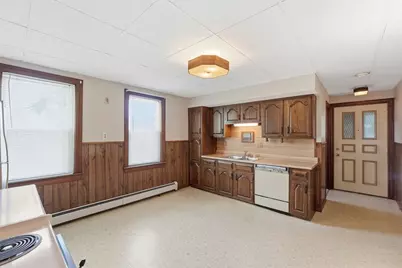 16 Dartmouth St, Worcester, MA 01604 - Photo 13