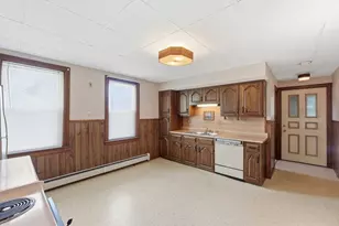 16 Dartmouth St, Worcester, MA 01604 - Photo 13