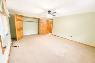 60 Martin St, East Providence, RI 02914 - Photo 11