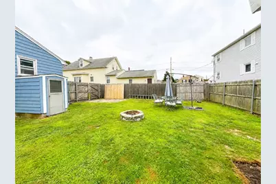 60 Martin St, East Providence, RI 02914 - Photo 35