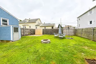 60 Martin St, East Providence, RI 02914 - Photo 35