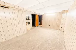 60 Martin St, East Providence, RI 02914 - Photo 21