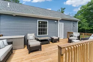 28 Stanley St, North Attleboro, MA 02763 - Photo 31