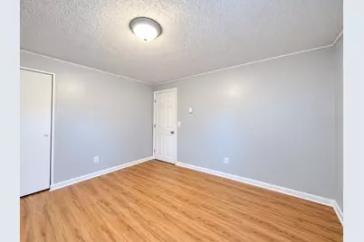 39 Second  Rd, Marlborough, MA 01752 - Photo 11