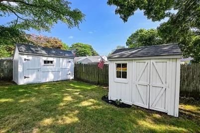 66 Seymour St, New Bedford, MA 02744 - Photo 23