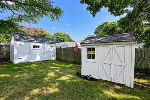 66 Seymour St, New Bedford, MA 02744 - Photo 23