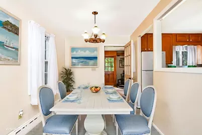 66 Seymour St, New Bedford, MA 02744 - Photo 7
