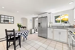 589 South St, Wrentham, MA 02093 - Photo 7
