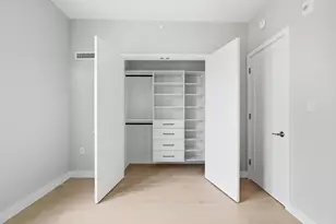 932 Broadway, Chelsea, MA 02150 - Photo 25
