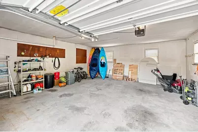 807 N Eastern Ave, Fall River, MA 02720 - Photo 27