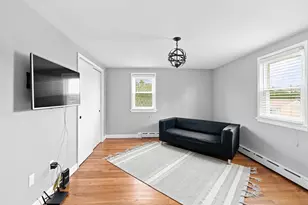 807 N Eastern Ave, Fall River, MA 02720 - Photo 17