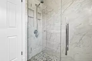 807 N Eastern Ave, Fall River, MA 02720 - Photo 21