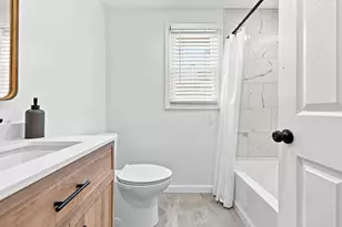 807 N Eastern Ave, Fall River, MA 02720 - Photo 23