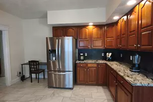 140 Wild Flower Cir, Westfield, MA 01085 - Photo 7