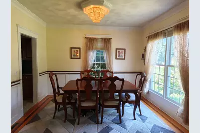 140 Wildflower Cir, Westfield, MA 01085 - Photo 9