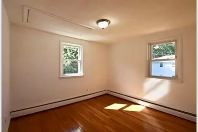15 Jewett St, Quincy, MA 02169 - Photo 7