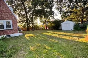 14 Detroit St, Springfield, MA 01104 - Photo 9
