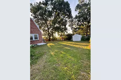 14 Detroit St, Springfield, MA 01104 - Photo 5