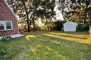 14 Detroit St, Springfield, MA 01104 - Photo 5