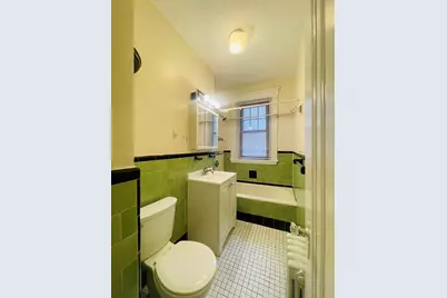 2001 Commonwealth Ave #30, Boston, MA 02135 - Photo 7
