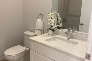 385 Pleasant St, Watertown, MA 02472 - Photo 11
