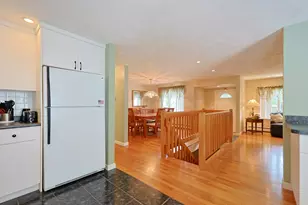 37 Cliftondale, Saugus, MA 01906 - Photo 5
