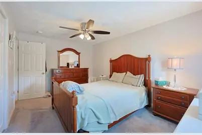 37 Cliftondale, Saugus, MA 01906 - Photo 15