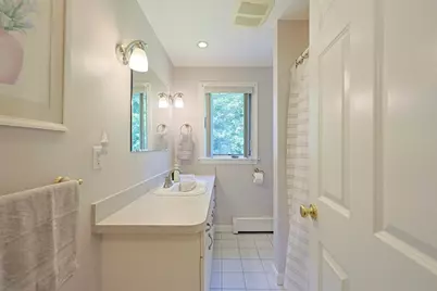 37 Cliftondale, Saugus, MA 01906 - Photo 11