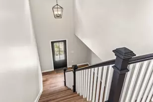 93 Rockland Rd, Auburn, MA 01501 - Photo 5