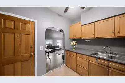 190 Raymond St, Fall River, MA 02723 - Photo 23