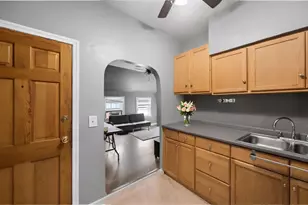 190 Raymond St, Fall River, MA 02723 - Photo 23