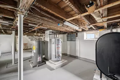 190 Raymond St, Fall River, MA 02723 - Photo 37