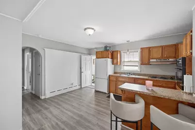 190 Raymond St, Fall River, MA 02723 - Photo 9