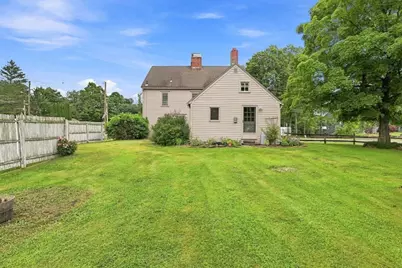 17 Main Street, Wales, MA 01081 - Photo 37