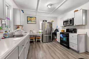186 Washington St, Gloucester, MA 01930 - Photo 27