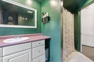 18 Fiske Hill Rd, Sturbridge, MA 01566 - Photo 21