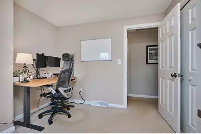 20 Carriage Ln, South Hadley, MA 01075 - Photo 27