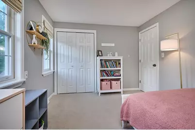 20 Carriage Ln, South Hadley, MA 01075 - Photo 23